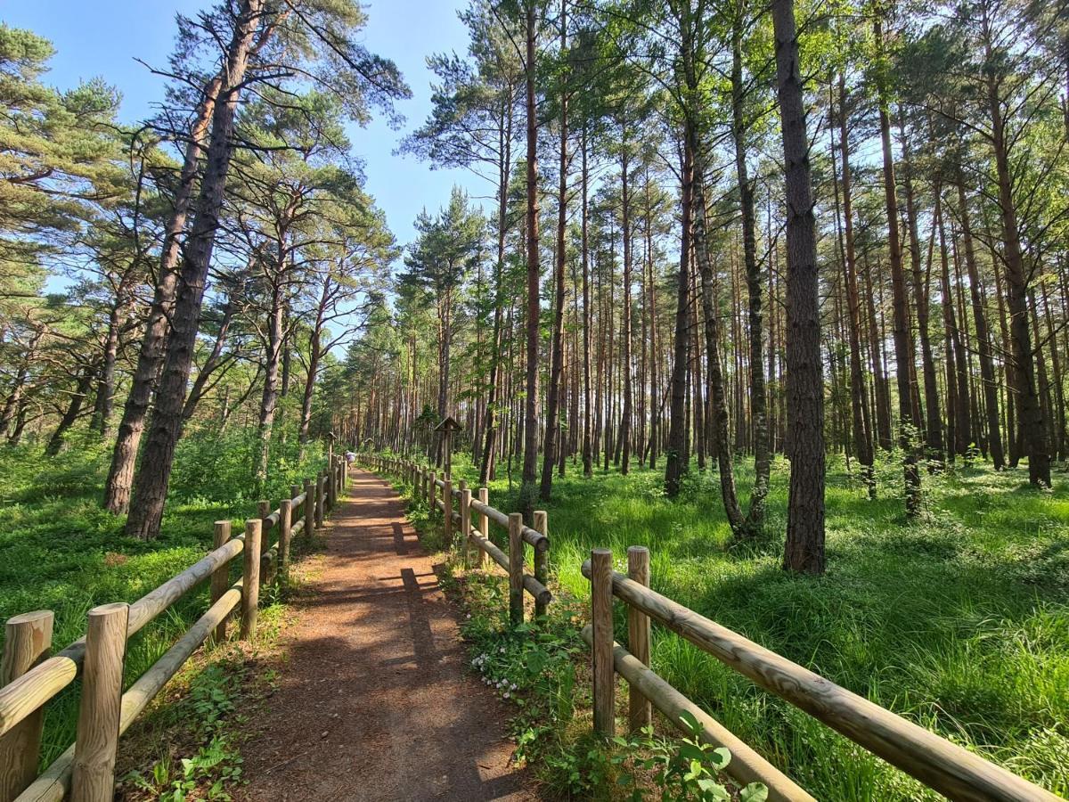 Pokoje Goscinne Wierzchucino Esterno foto
